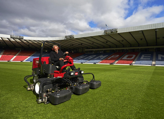 toro-reel-mowers-3550-at-sports-ground-management-in-india