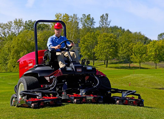toro-grounds-master-4500-for-sports-ground-maintenance-in-india