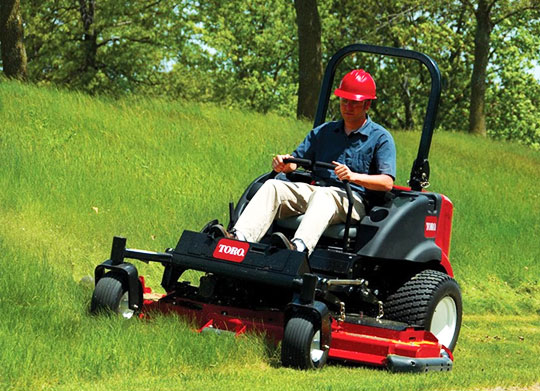 toro-grounds-master-7200-for-sports-ground-maintenance-in-india